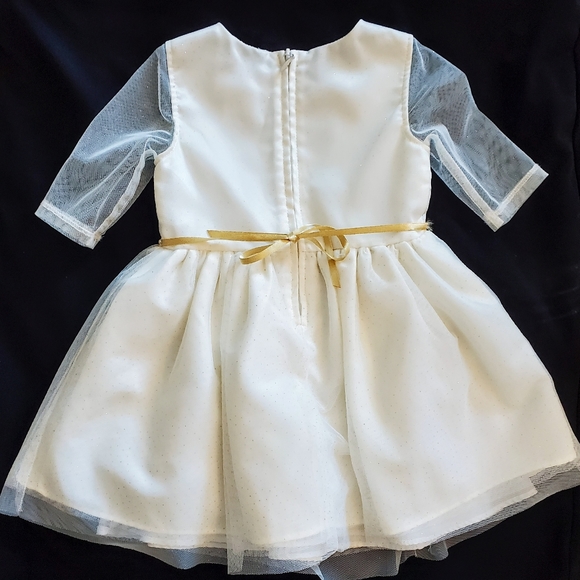 Little Angels 2T Girls Dress - Picture 4 of 5